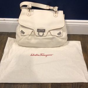 Salvatore Ferragamo off white Classic handbag